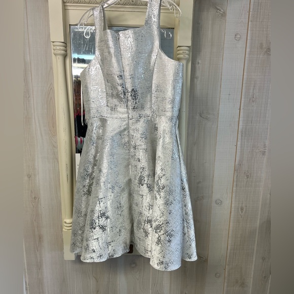 BRAND NEW- short prom dress - Picture 5 of 7